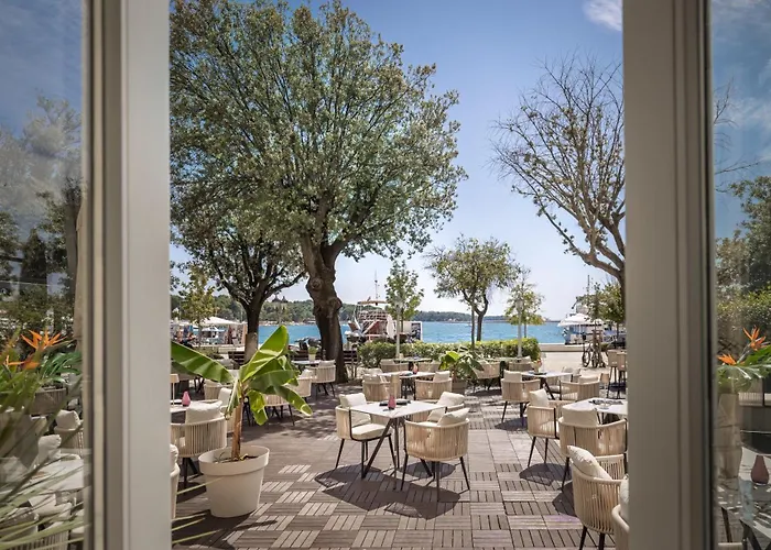 Отель Boutique Mauro 4*